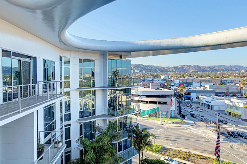 Luxury Apartments 8500 Burton Way Los Angeles Striking Architectural Design